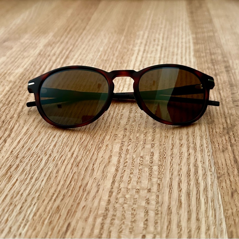 NWT- Roka Oslo high performance sunglasses